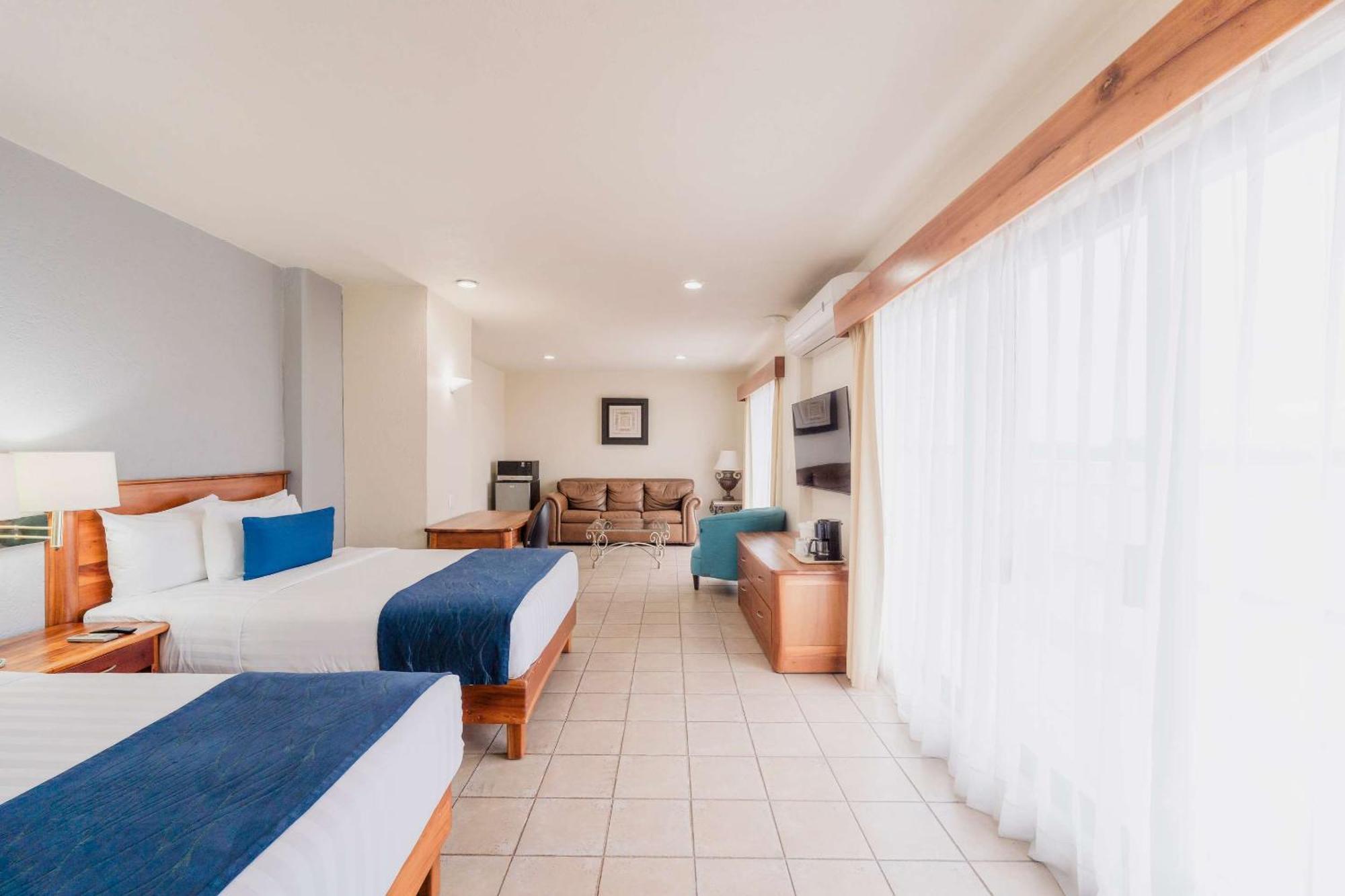 Comfort Inn Tampico Ngoại thất bức ảnh